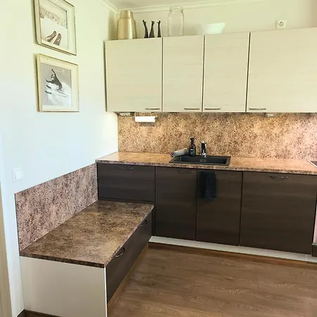 Apartamento A Terraced House By The River!